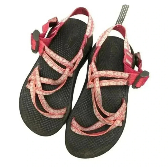 Chaco's Pink Printed Hiking Sandals 1 - Picture 1 of 2